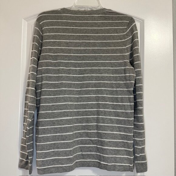 NWT Tommy Hilfiger Women's V-neck Sweater Sz L - Picture 4 of 5